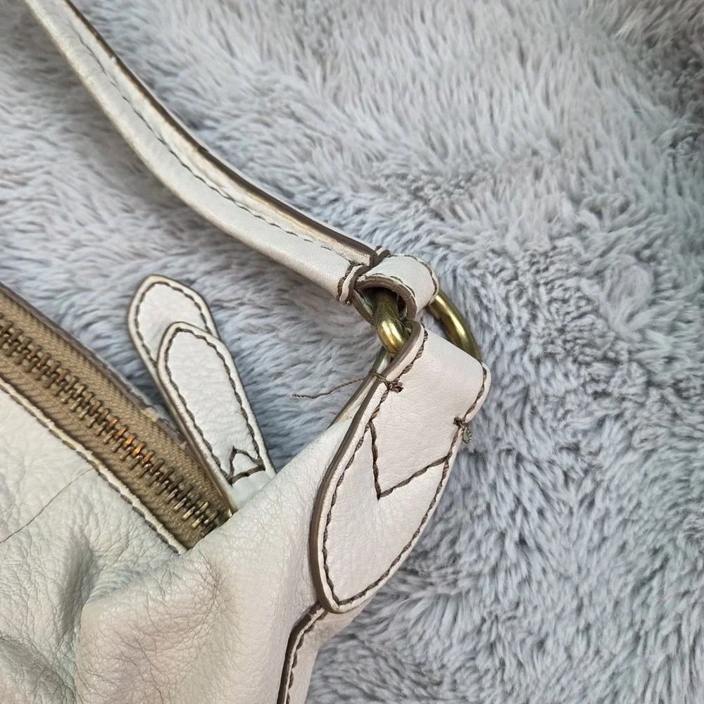 Fossil Hobo Bag Womens OS Pebbled Leather Buckle Front Pocket Shoulder Bag White